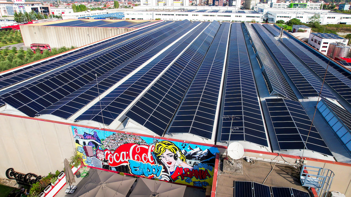 Coca-Cola Bottling Shqiperia fotovoltaicosu tetto stabilimento