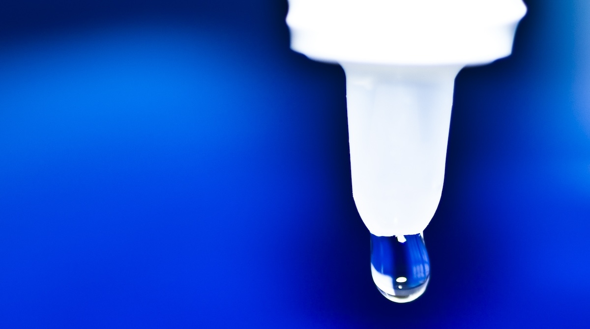 water-drop-liquid-light-plastic-blue-945663-pxhere.com